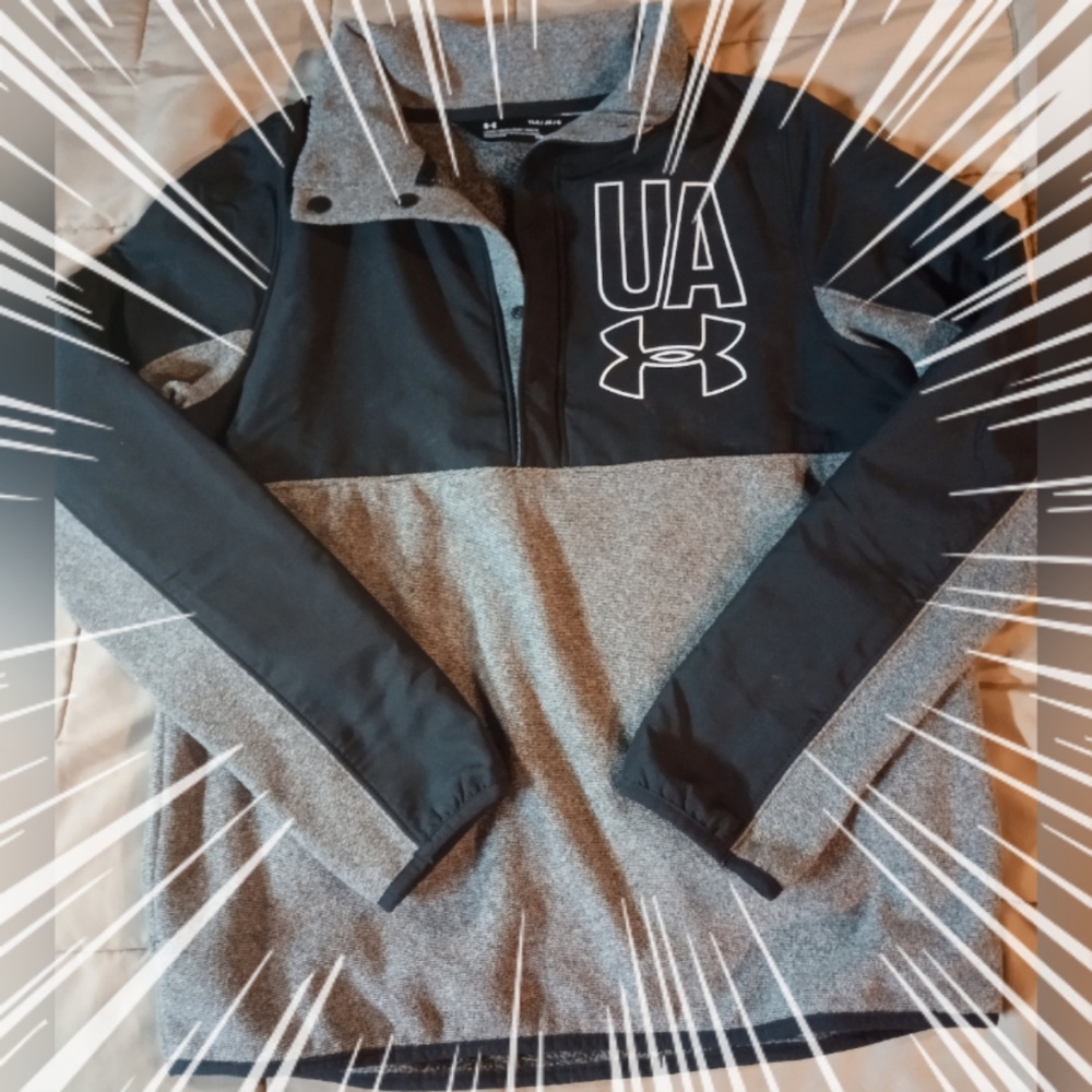 UNDER ARMER BOYS SIZE 10/12 P-OVER